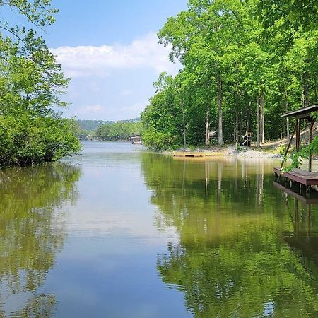 Lakeside Hot Springs Retreat With Kayaks And Boat Dock Hot Springs Village ภายนอก รูปภาพ